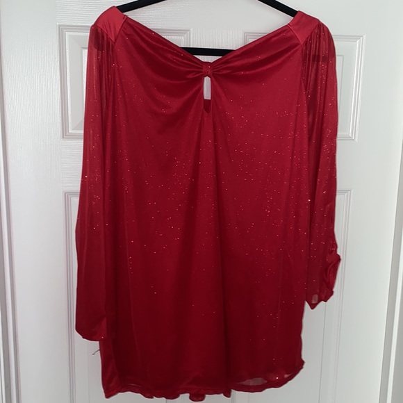 Beautiful red sparkly blouse size 2X *EUC - Picture 6 of 7